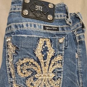 Miss Me Size 28 Capri